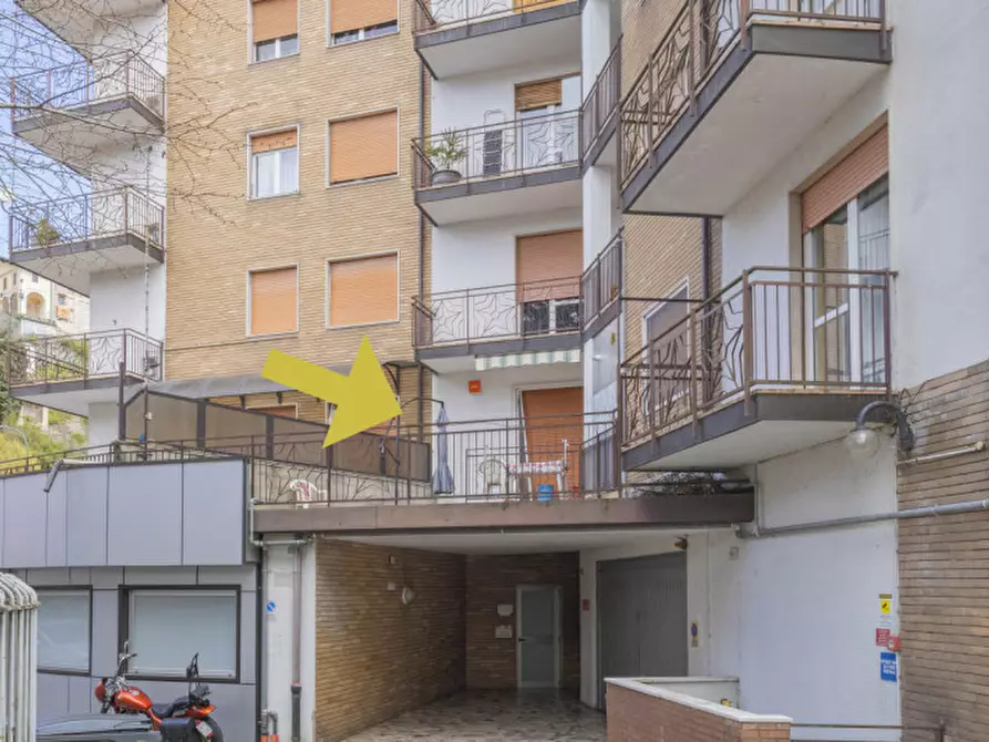 Immagine 4 di Appartamento in vendita  in Viale Vittorio Veneto 184 a Borgosesia