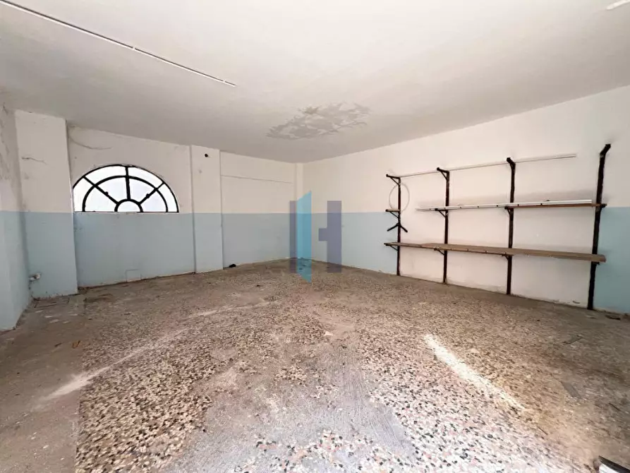 Immagine 3 di Garage in vendita  in Via Milano a Brescia