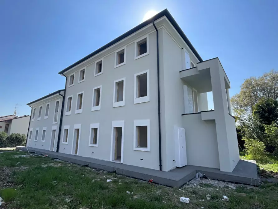 Immagine 4 di Attico in vendita  in Via Schiavonesca Marosticana a Asolo