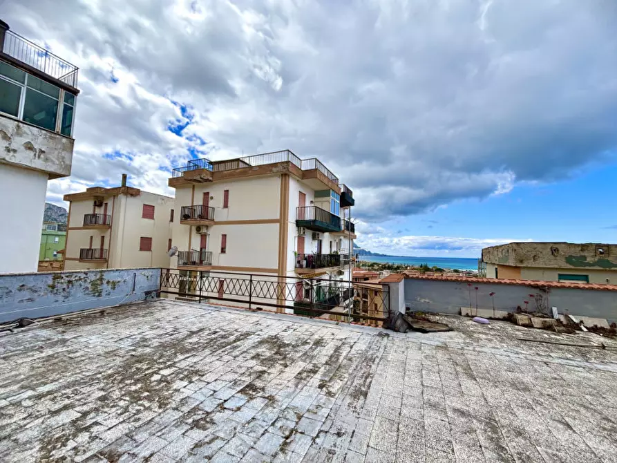 Immagine 11 di Appartamento in vendita  in Via John Fitzgerald Kennedy a Capaci