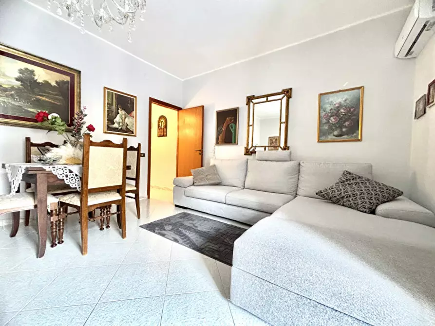 Immagine 4 di Appartamento in vendita  in VIA JOHN FIZGERALD KENNEDY a Capaci