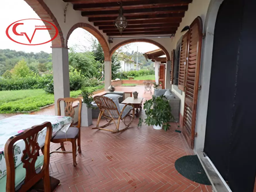 Immagine 11 di Villa in vendita  in Via Chiantigiana a Montevarchi