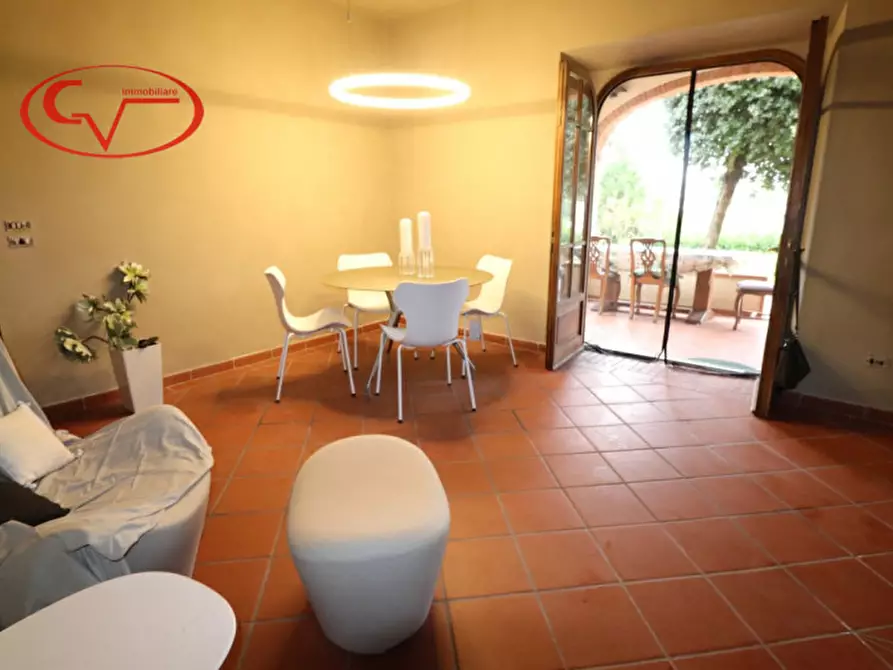 Immagine 13 di Villa in vendita  in Via Chiantigiana a Montevarchi