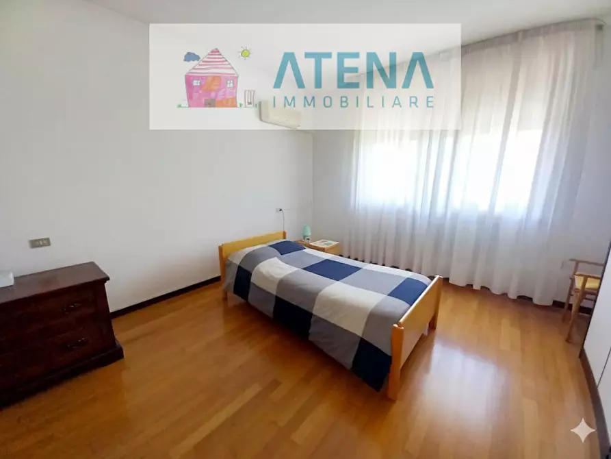 Immagine 27 di Casa bifamiliare in vendita  in Via Monte Lozzo a Abano Terme