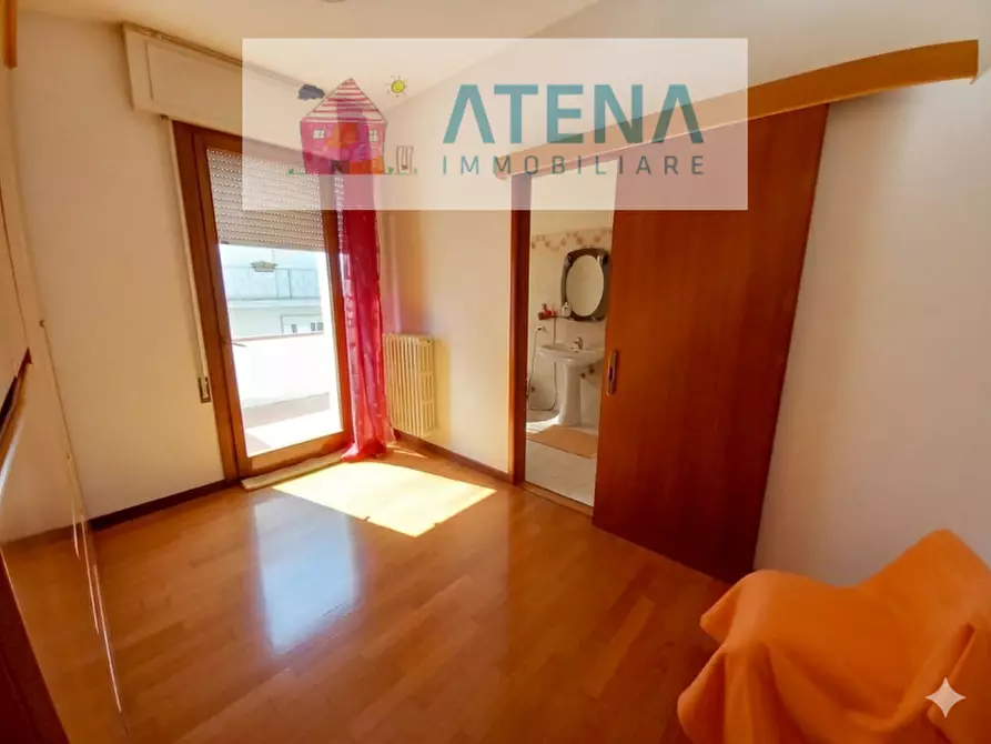 Immagine 43 di Casa bifamiliare in vendita  in Via Monte Lozzo a Abano Terme