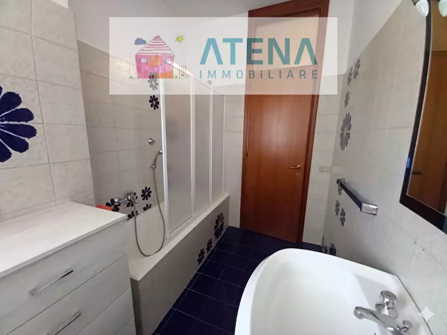 Immagine 49 di Casa bifamiliare in vendita  in Via Monte Lozzo a Abano Terme