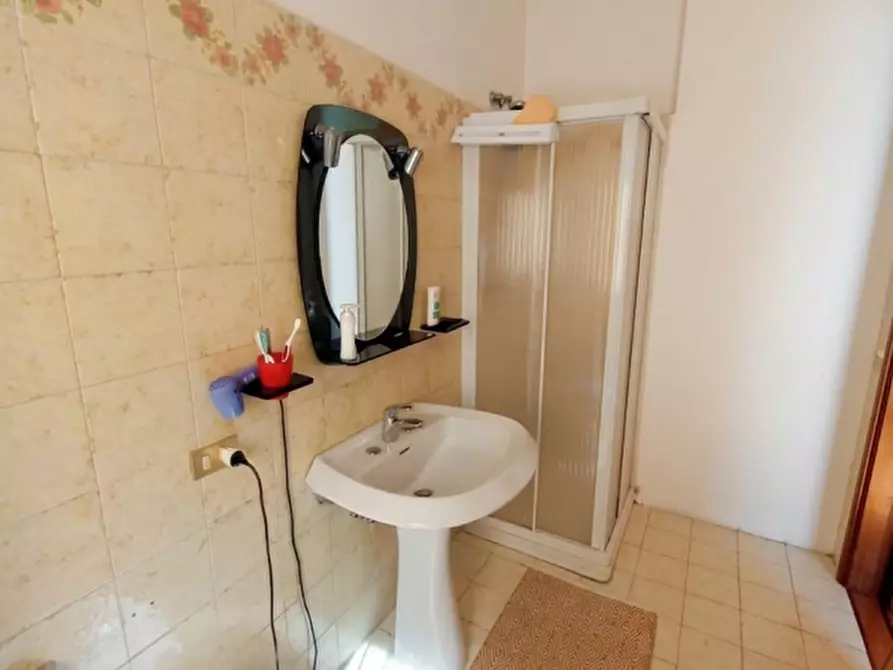 Immagine 53 di Casa bifamiliare in vendita  in Via Monte Lozzo a Abano Terme