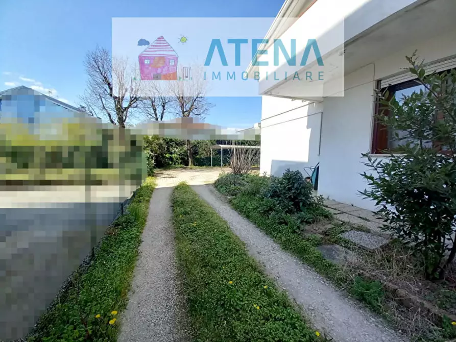 Immagine 64 di Casa bifamiliare in vendita  in Via Monte Lozzo a Abano Terme