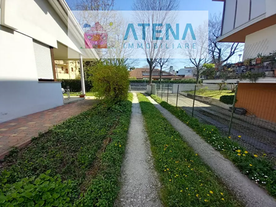 Immagine 68 di Casa bifamiliare in vendita  in Via Monte Lozzo a Abano Terme