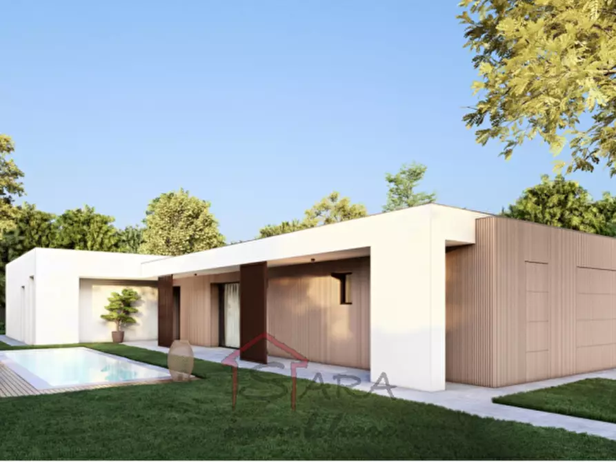 Immagine 2 di Villa in vendita  in Via Armistizio a Padova