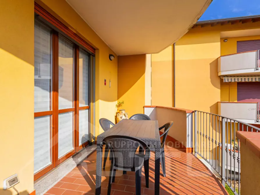Immagine 3 di Appartamento in vendita  in Via San Giovanni a Oleggio