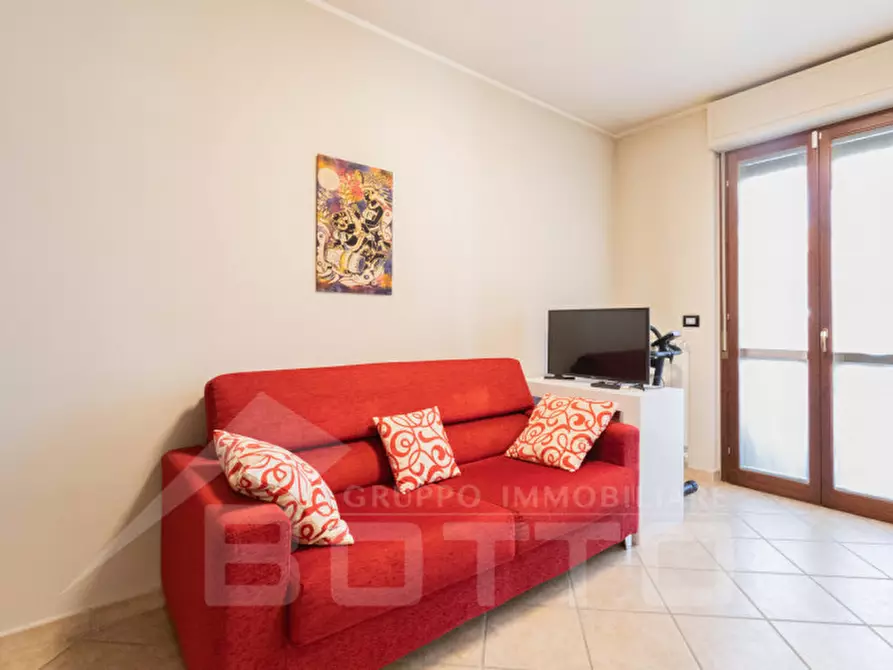Immagine 15 di Appartamento in vendita  in Via San Giovanni a Oleggio