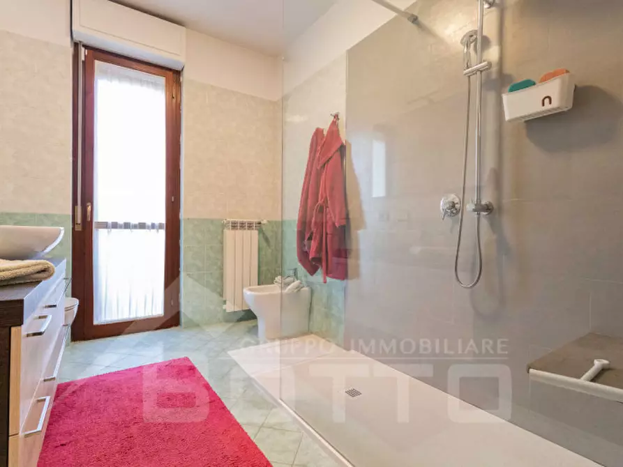 Immagine 16 di Appartamento in vendita  in Via San Giovanni a Oleggio