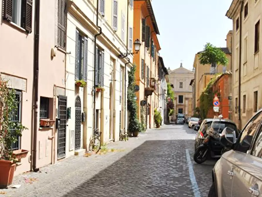 Immagine 2 di Appartamento in affitto  in Via di San Francesco di Sales a Roma