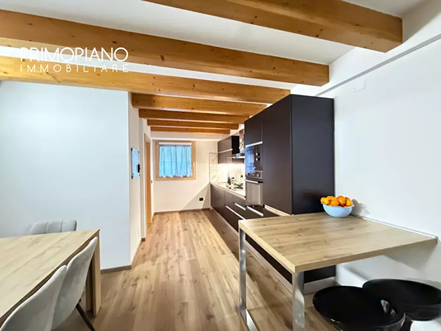 Immagine 7 di Appartamento in vendita  in Piazza Giuseppe Garibaldi a Malè