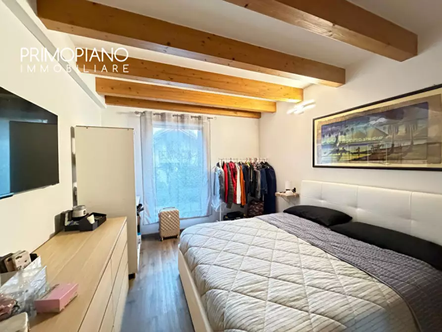 Immagine 17 di Appartamento in vendita  in Piazza Giuseppe Garibaldi a Malè