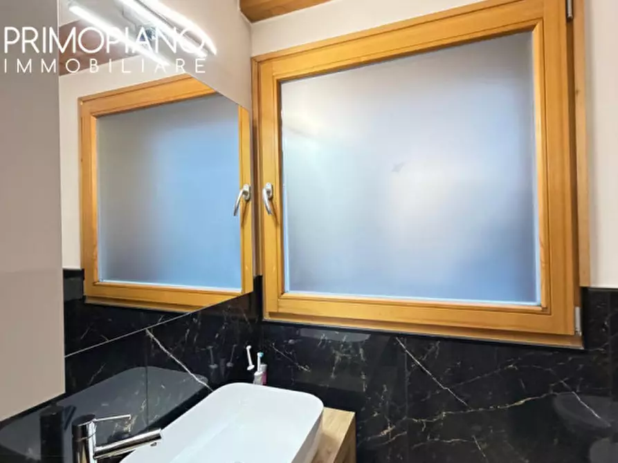 Immagine 24 di Appartamento in vendita  in Piazza Giuseppe Garibaldi a Malè