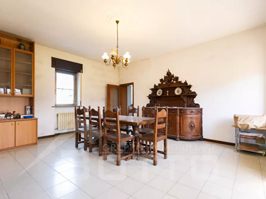Immagine 10 di Casa indipendente in vendita  in Via Cavour 43 a Bellinzago Novarese
