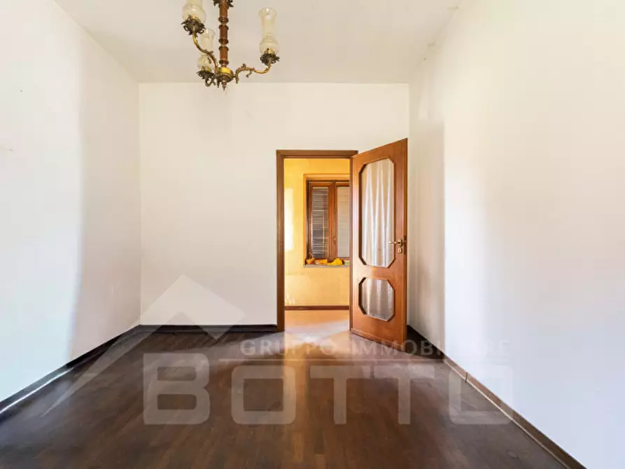 Immagine 34 di Casa indipendente in vendita  in Via Cavour 43 a Bellinzago Novarese