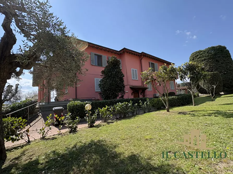 Immagine 3 di Villa in vendita  in via fosse ardeatine a Castiglione Del Lago