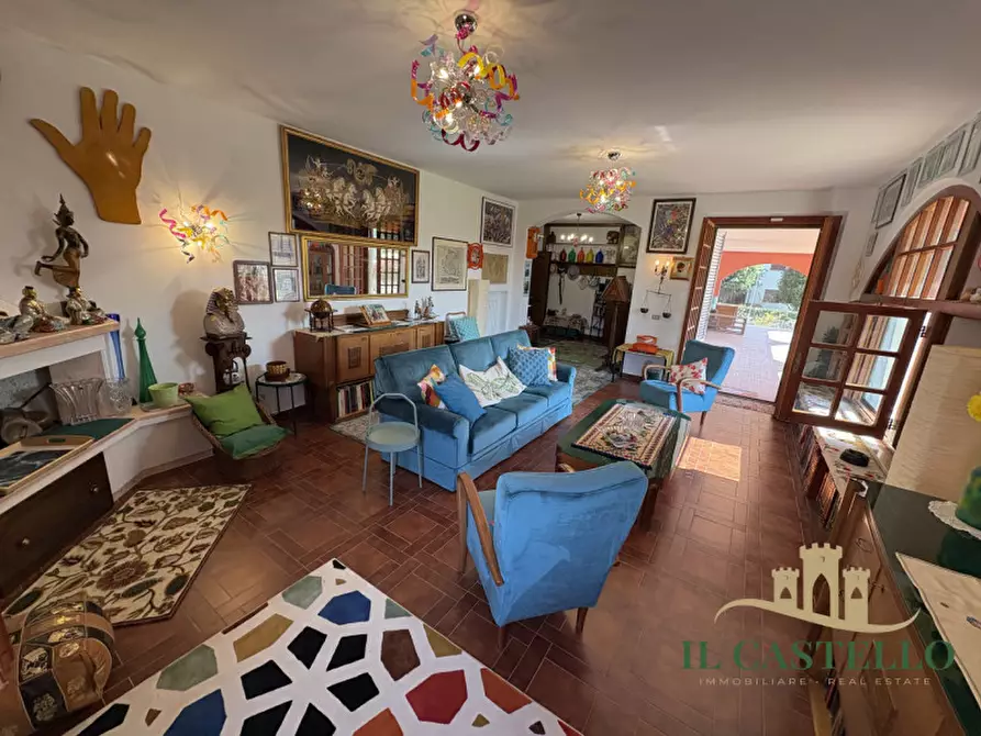 Immagine 7 di Villa in vendita  in via fosse ardeatine a Castiglione Del Lago