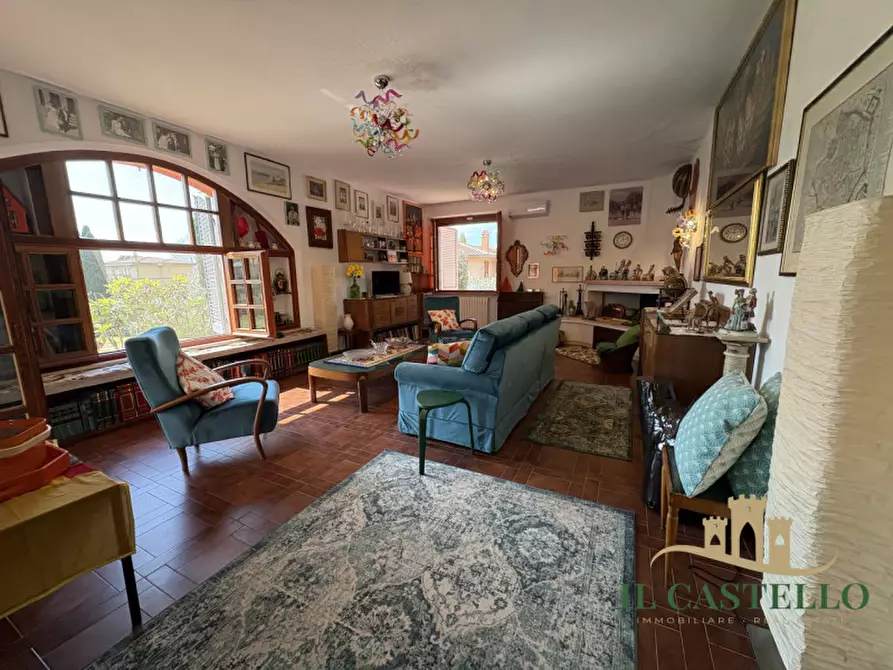 Immagine 9 di Villa in vendita  in via fosse ardeatine a Castiglione Del Lago