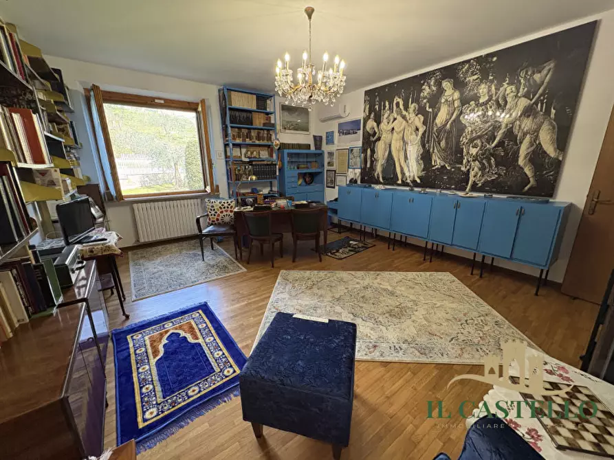 Immagine 15 di Villa in vendita  in via fosse ardeatine a Castiglione Del Lago