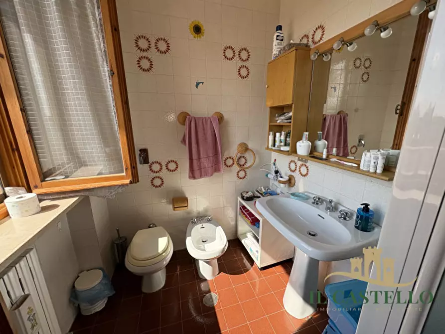 Immagine 49 di Villa in vendita  in via fosse ardeatine a Castiglione Del Lago