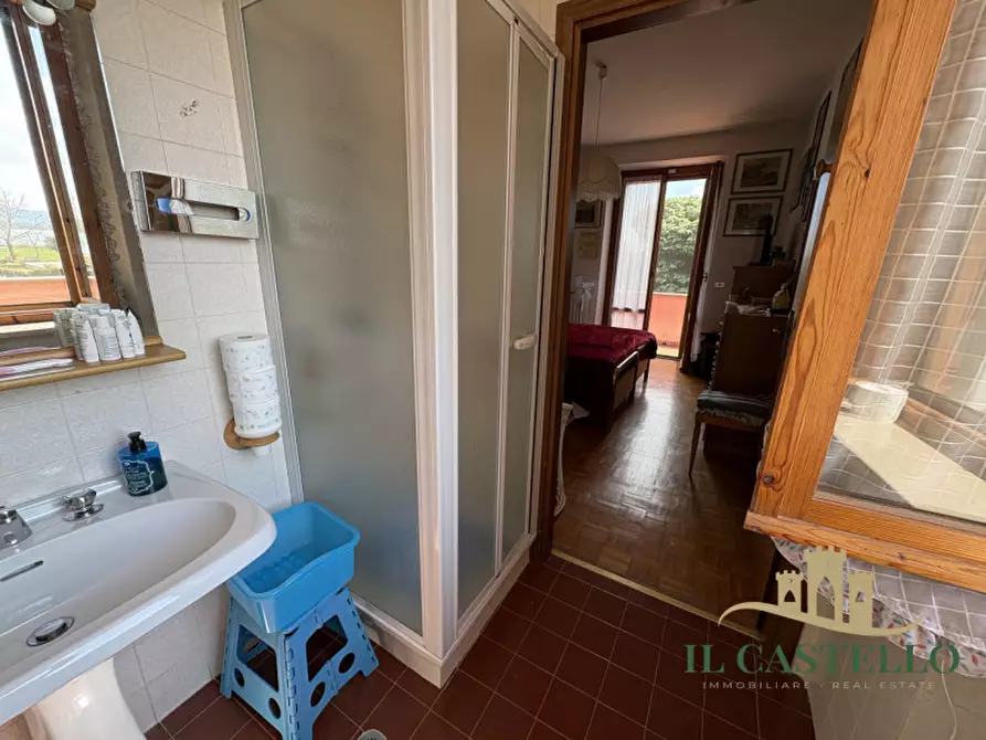 Immagine 50 di Villa in vendita  in via fosse ardeatine a Castiglione Del Lago