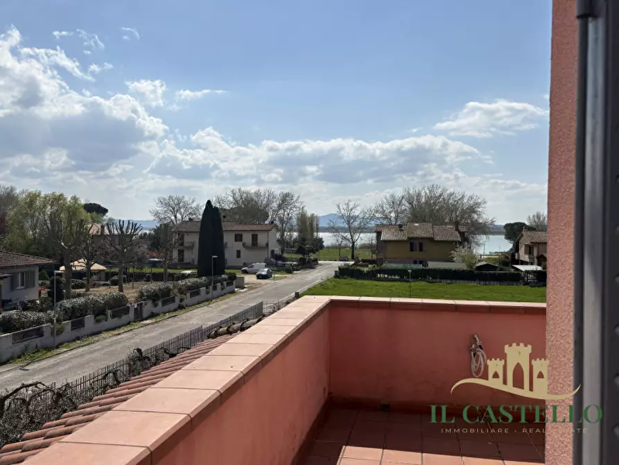 Immagine 51 di Villa in vendita  in via fosse ardeatine a Castiglione Del Lago