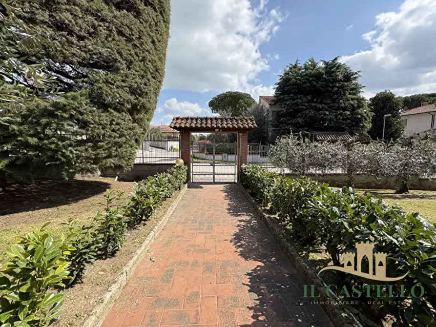 Immagine 67 di Villa in vendita  in via fosse ardeatine a Castiglione Del Lago