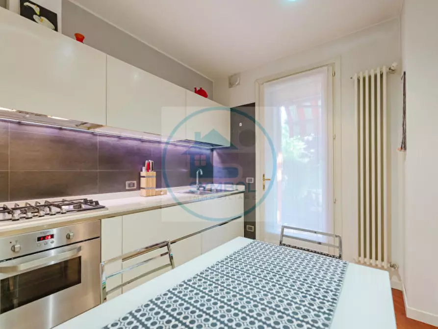 Immagine 6 di Casa bifamiliare in vendita  in Via Carlo Goldoni a Santa Maria Di Sala