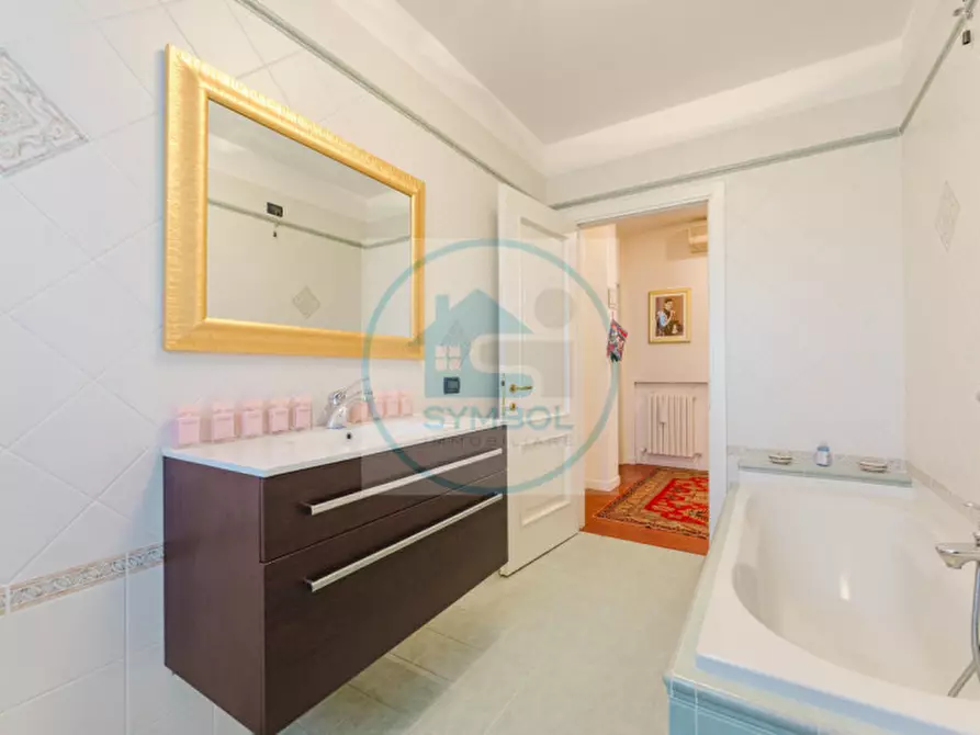 Immagine 13 di Casa bifamiliare in vendita  in Via Carlo Goldoni a Santa Maria Di Sala