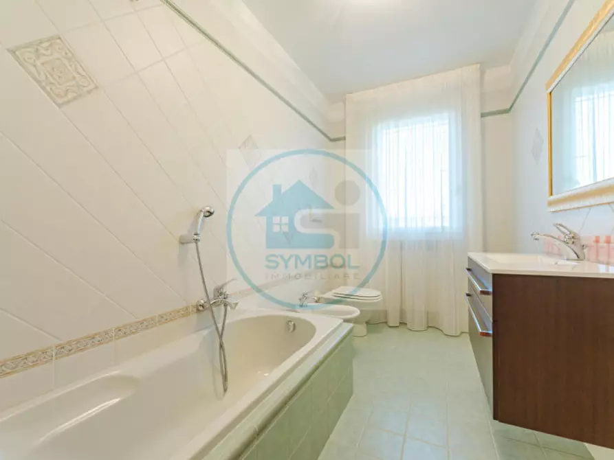 Immagine 22 di Casa bifamiliare in vendita  in Via Carlo Goldoni a Santa Maria Di Sala