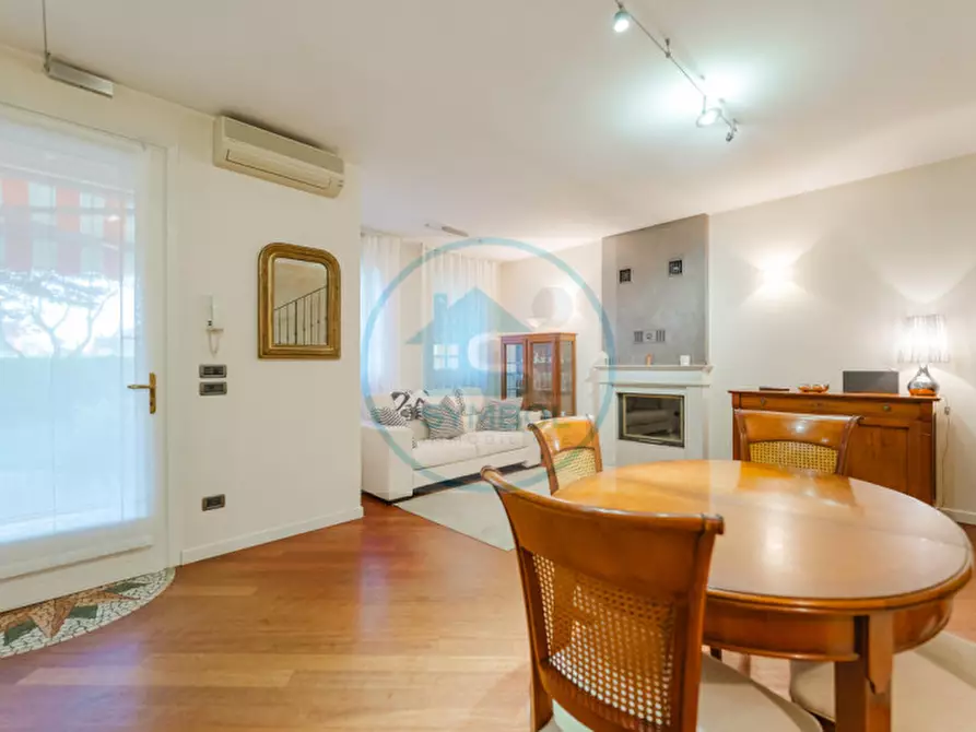 Immagine 25 di Casa bifamiliare in vendita  in Via Carlo Goldoni a Santa Maria Di Sala