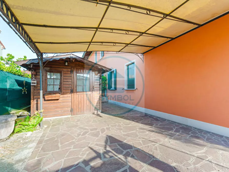 Immagine 27 di Casa bifamiliare in vendita  in Via Carlo Goldoni a Santa Maria Di Sala