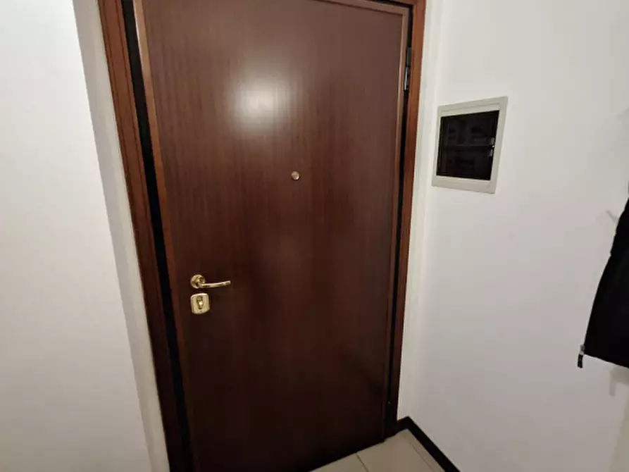 Immagine 12 di Camera in affitto  in via Crespellani a Modena