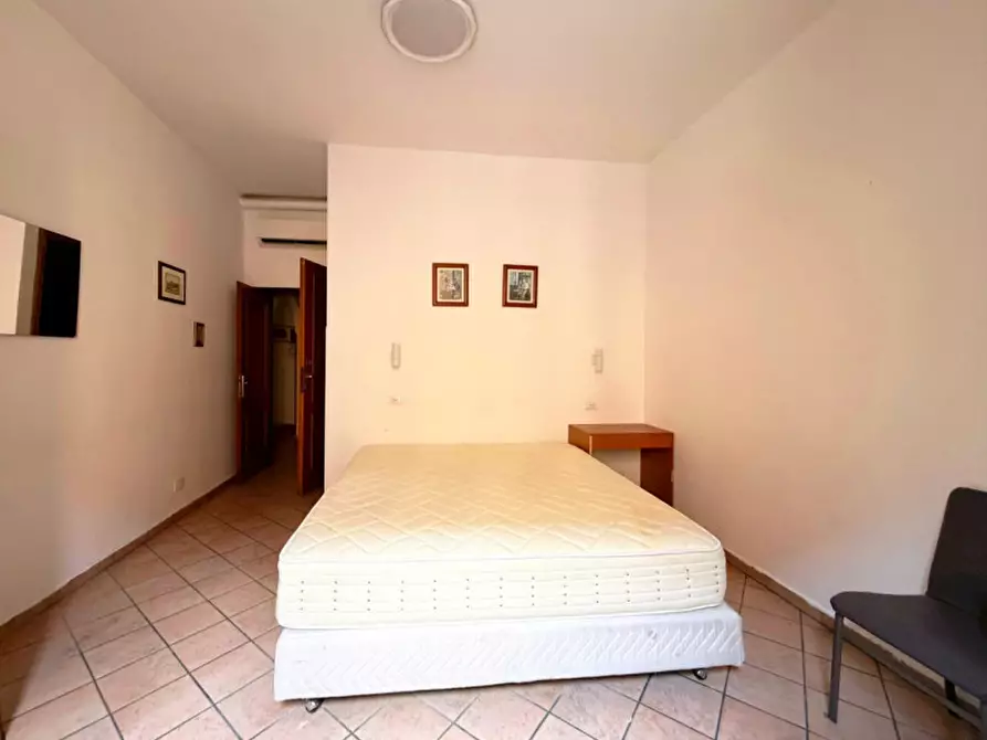 Immagine 3 di Appartamento in vendita  in Via Principe Amedeo a Roma