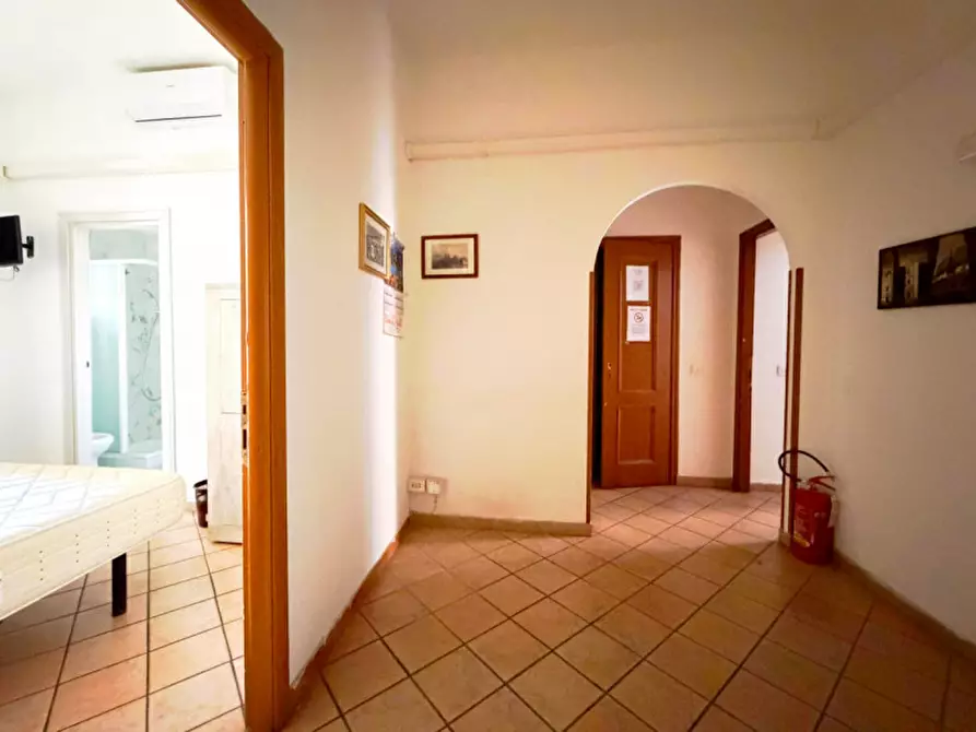 Immagine 9 di Appartamento in vendita  in Via Principe Amedeo a Roma