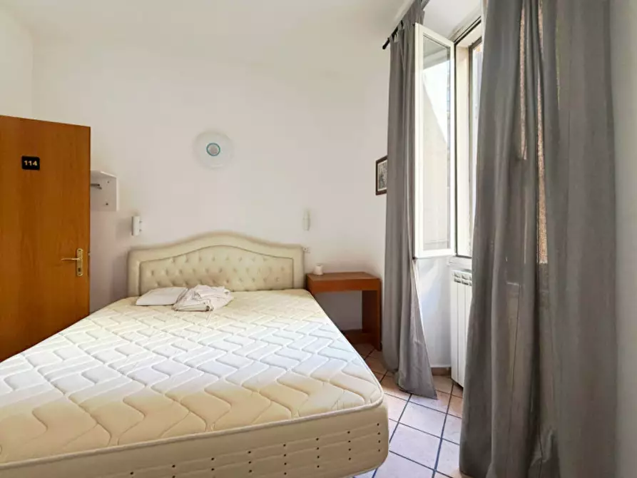 Immagine 17 di Appartamento in vendita  in Via Principe Amedeo a Roma