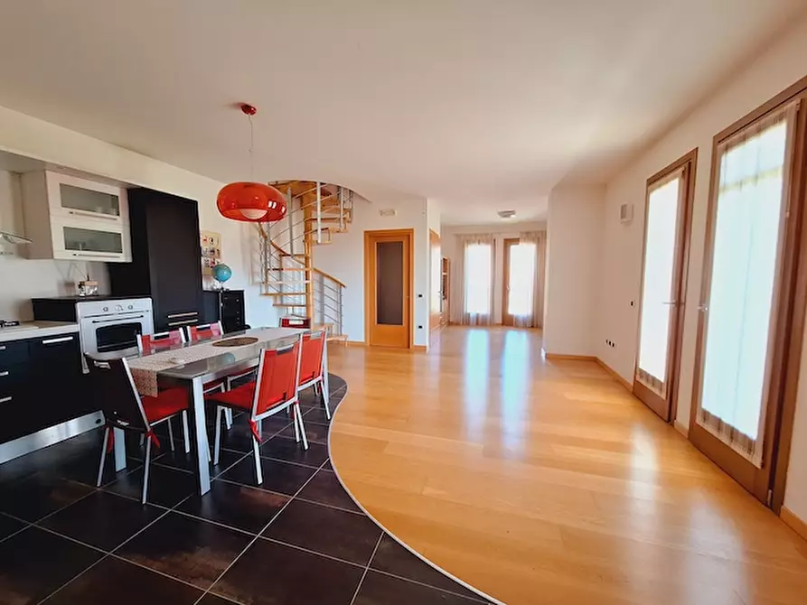 Immagine 1 di Appartamento in vendita  in Via Obole a Sarmede