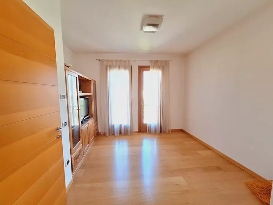 Immagine 3 di Appartamento in vendita  in Via Obole a Sarmede