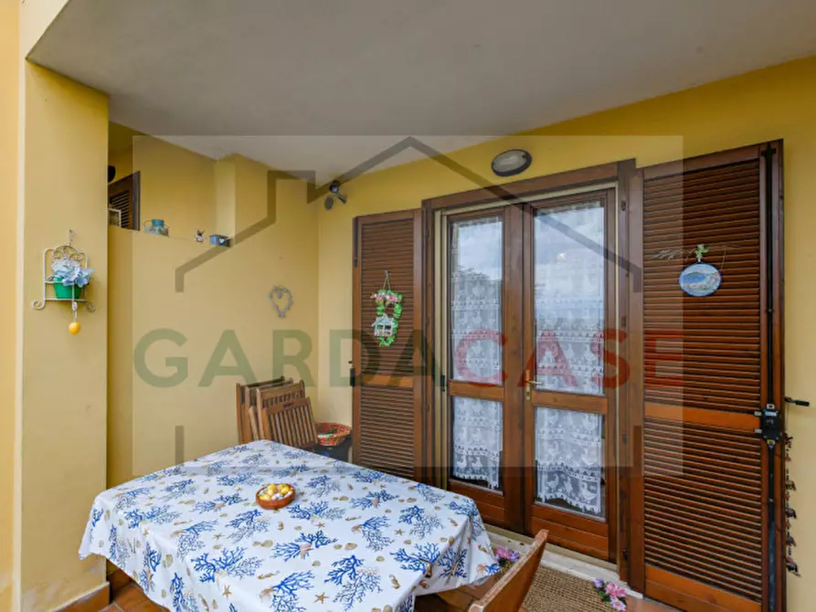 Immagine 8 di Appartamento in vendita  in Località Rondinelli a Peschiera Del Garda