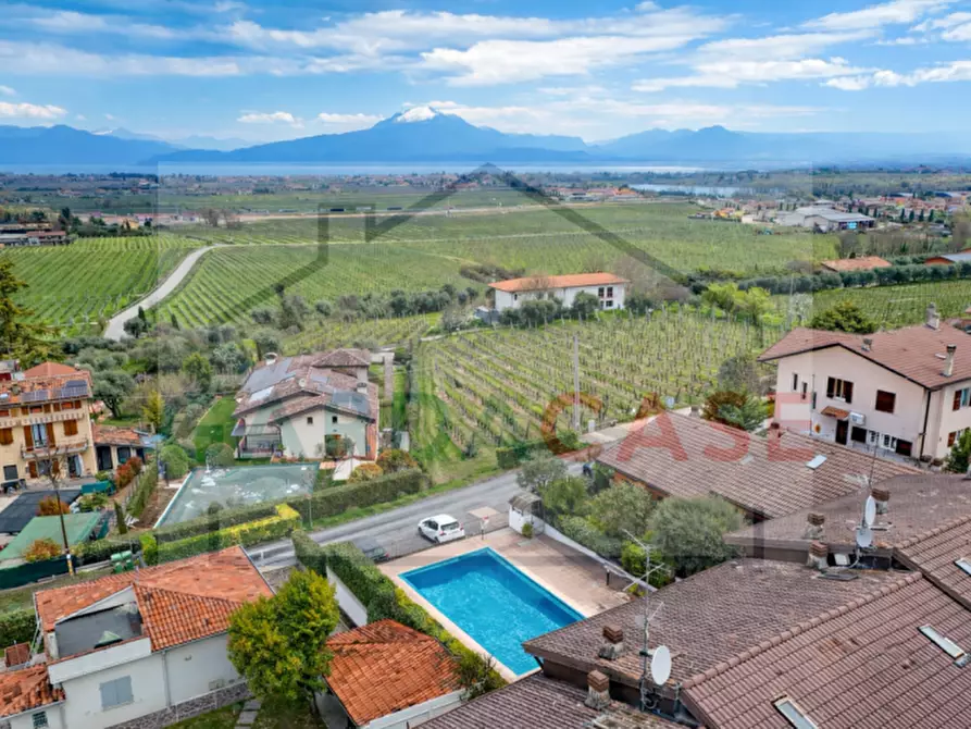 Immagine 21 di Appartamento in vendita  in Località Rondinelli a Peschiera Del Garda