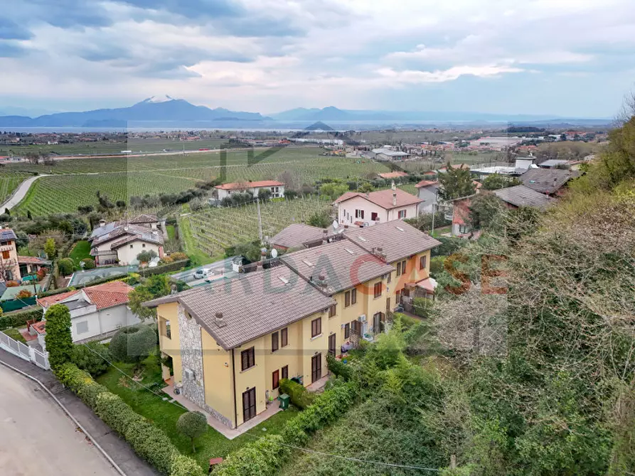 Immagine 22 di Appartamento in vendita  in Località Rondinelli a Peschiera Del Garda
