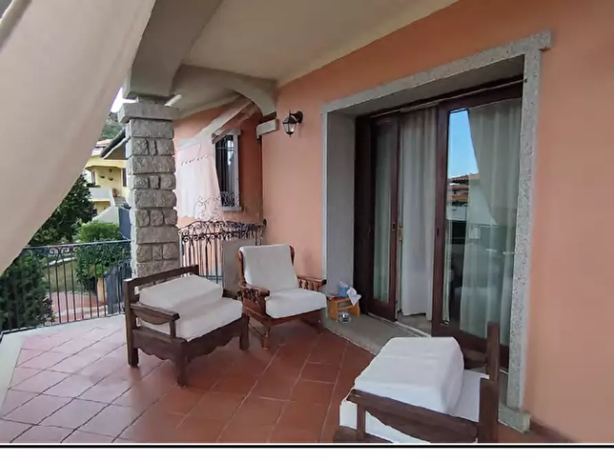 Immagine 6 di Villa in vendita  in via Aldo Moro n 49-51 - 07023 Calangianus (SS) a Calangianus