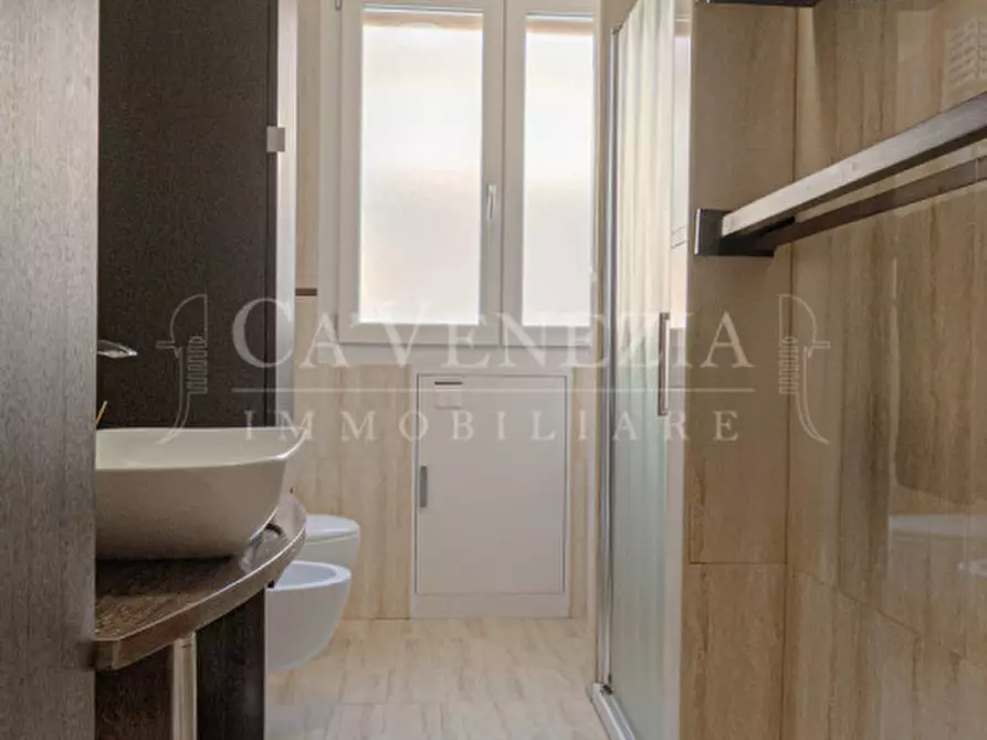 Immagine 14 di Appartamento in vendita  a Venezia