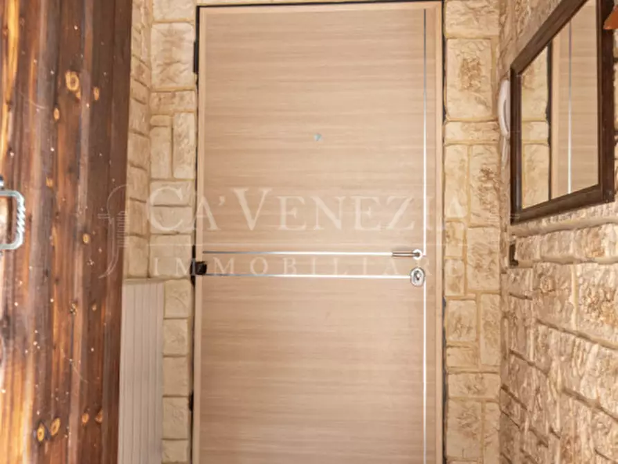 Immagine 22 di Appartamento in vendita  a Venezia
