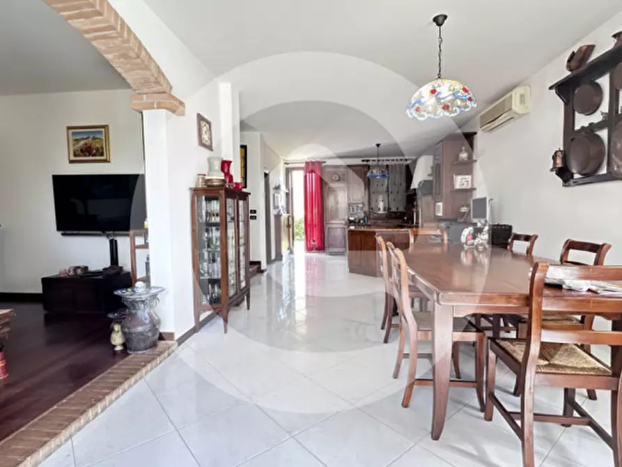 Immagine 6 di Casa trifamiliare in vendita  a Borgoricco