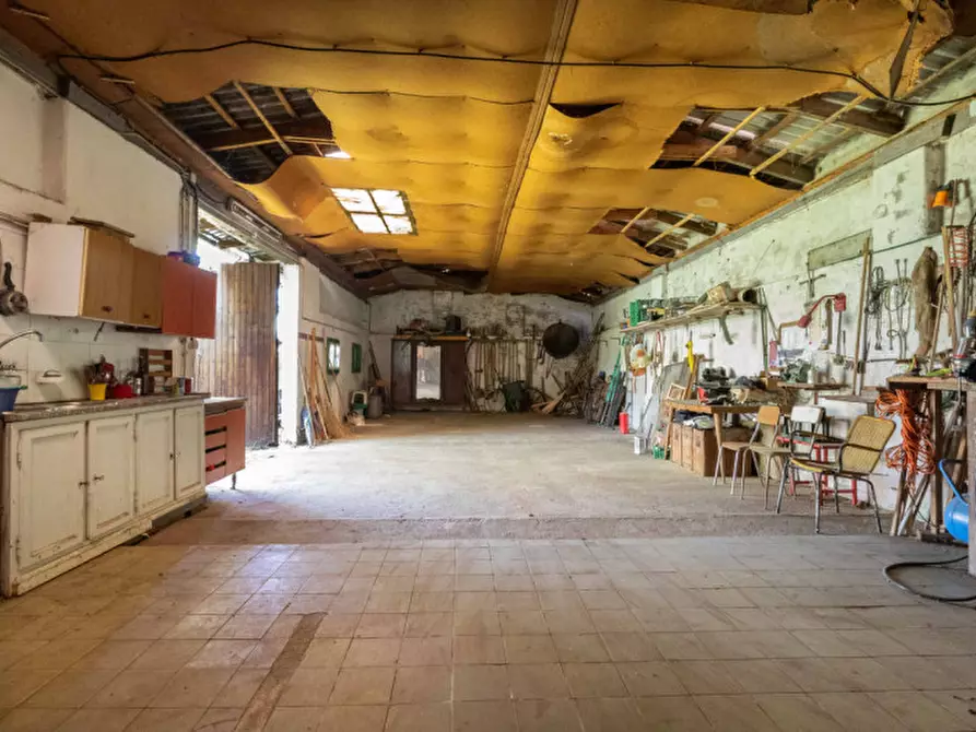 Immagine 12 di Magazzino in vendita  in Via Sempione n.14 a Caltignaga